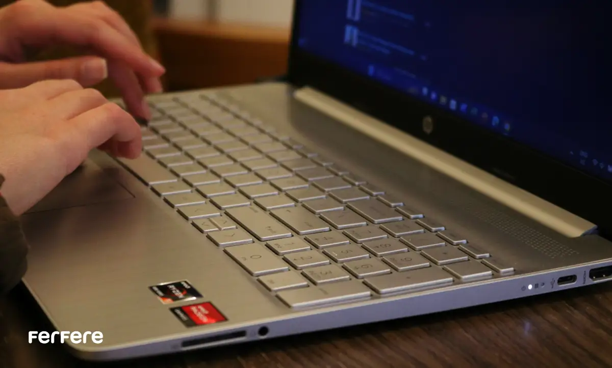 مشکل روشن نشدن نور کیبورد لپتاپ HP