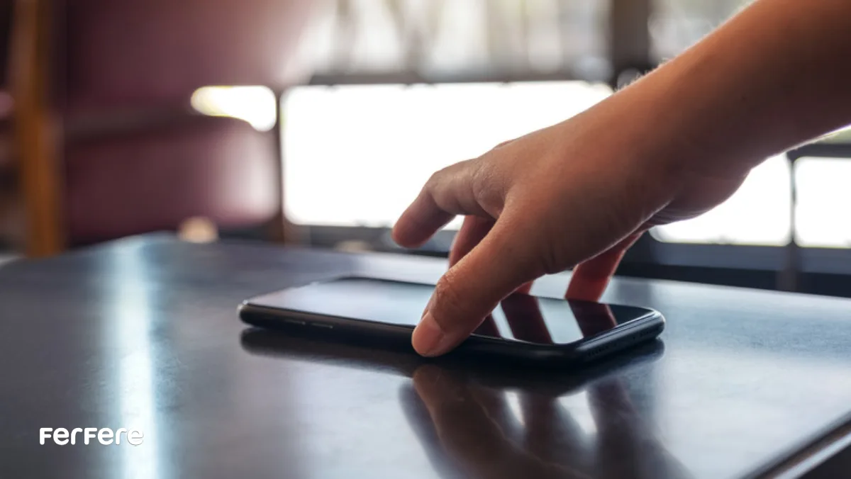 بی صدا کردن تماس با چرخاندن گوشی