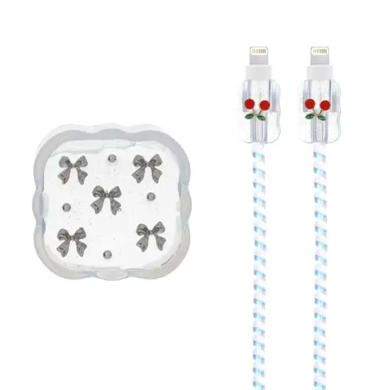 تصویر ست سیلیکونی عروسکی محافظ کابل و شارژر اپل 20 وات طرح آلبالو و پاپیون